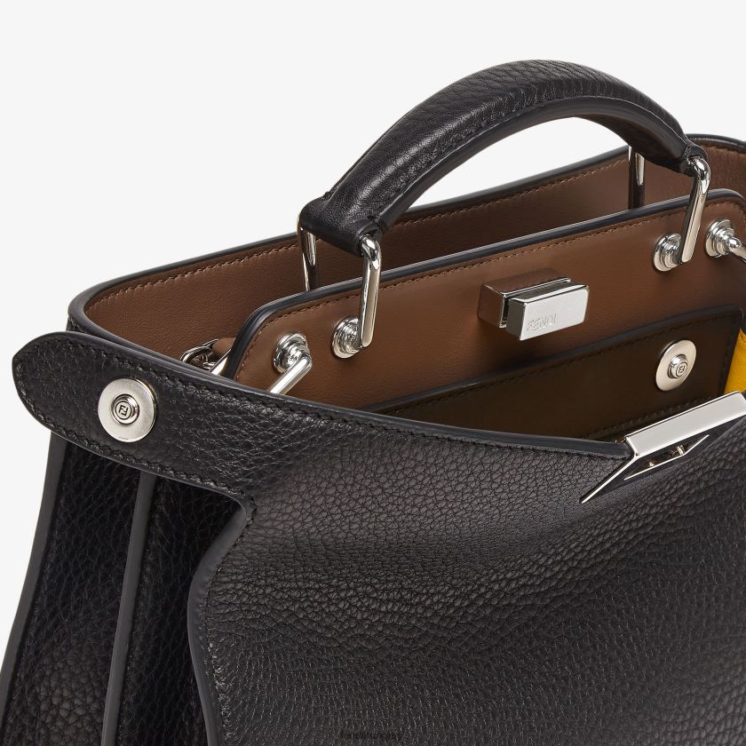 Fendi férfiak peekaboo iseeu mini bőrtáska 2H0H8Z1812 kiegészítők fekete